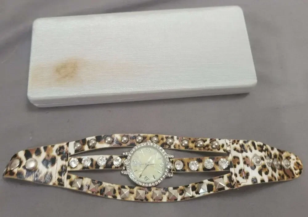 Sanis 9648l-r Stainless Steel Caseback China Japan Leopard Print Watch with Case